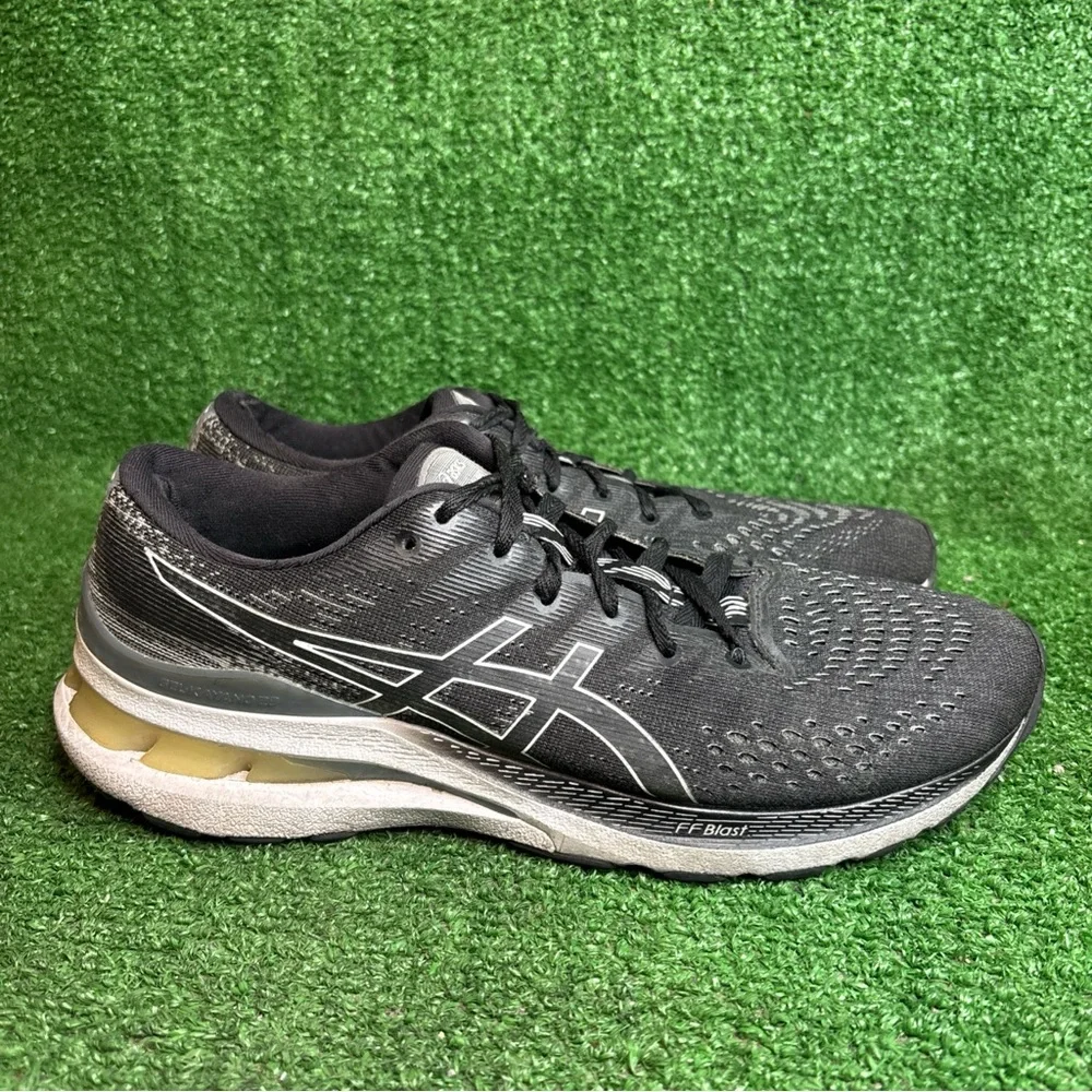 ASICS GEL-KAYANO 28 Black / Gray Women's Running Shoes Size 10 NARROW‎ (2A)